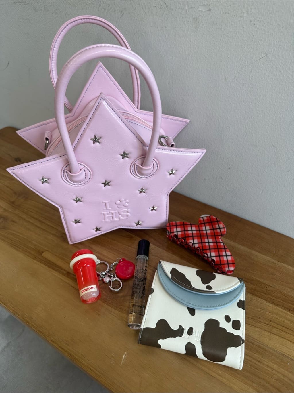 HELLO.SANFRANCISCO Star Studded Shoulder bag - Image 26
