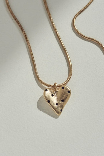 GOLDY ドット ハート メタル ネックレス - matte gold
