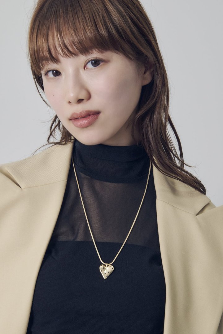 GOLDY ドット ハート メタル ネックレス - Image 8