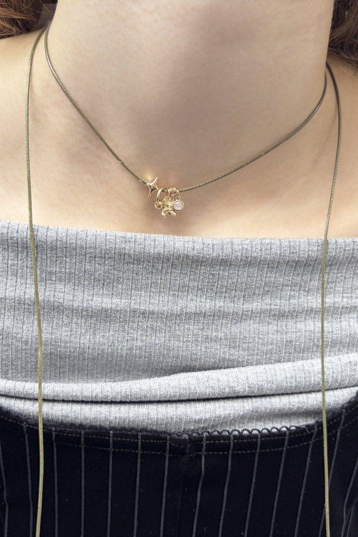 GOLDY Twinkle Bloom Choker