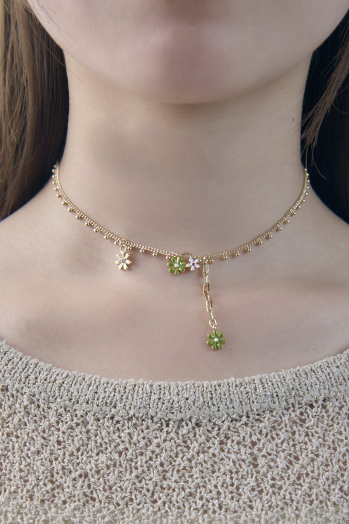 GOLDY カラー ブルーム ネックレス - Image 14