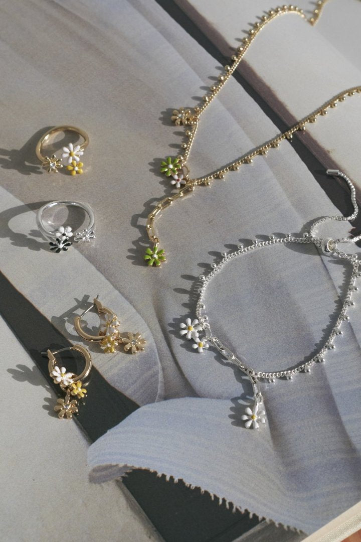 GOLDY カラー ブルーム ネックレス - Image 23