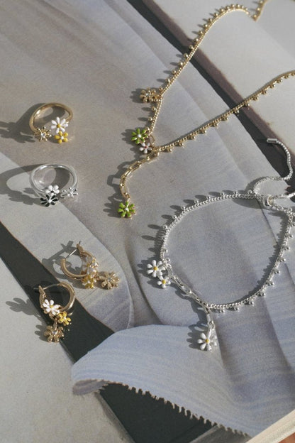 GOLDY カラー ブルーム ネックレス - Image 23