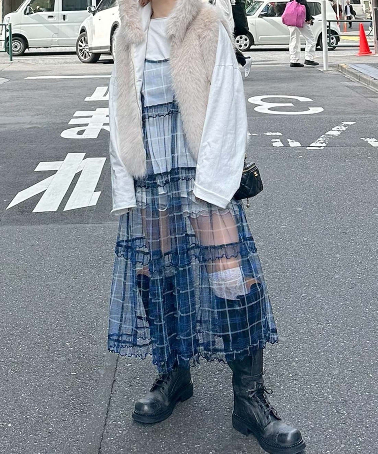 フリルティアードキャミワンピ
