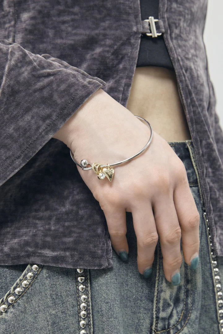 GOLDY Heart Charm Bangle