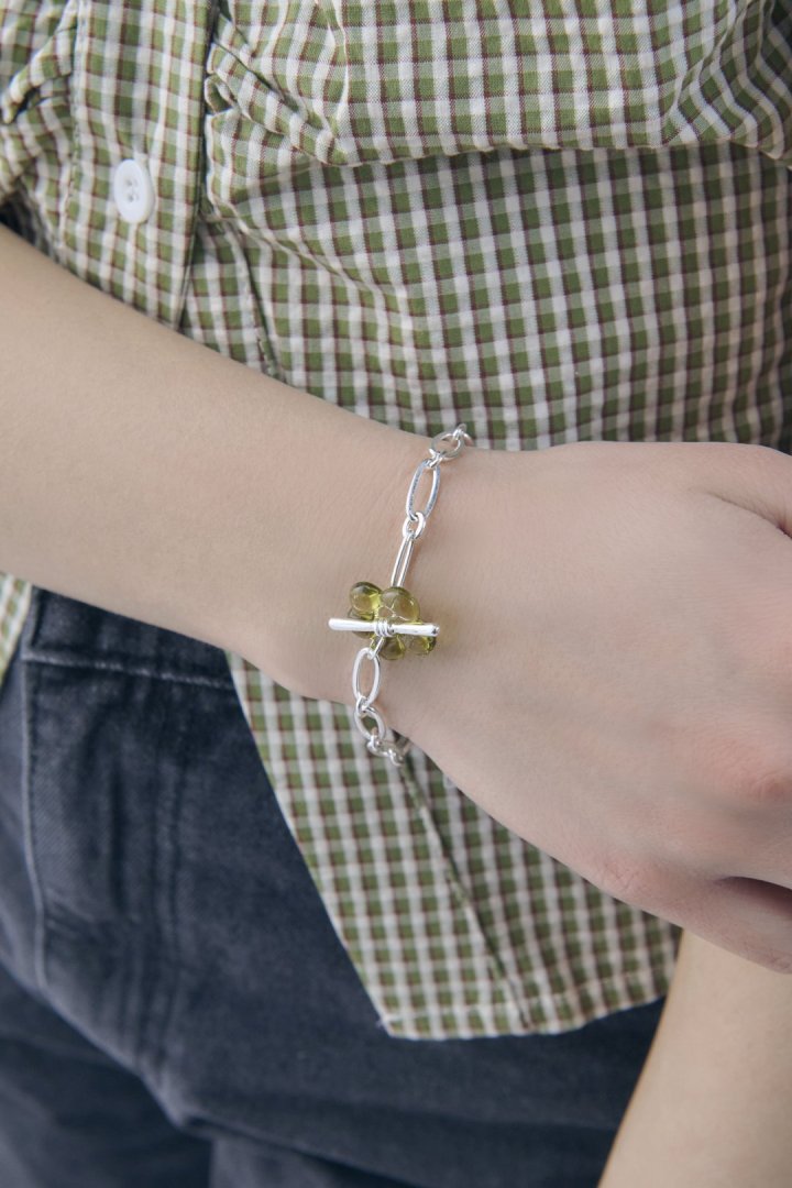 GOLDY glass flower chain bracelet - Image 8