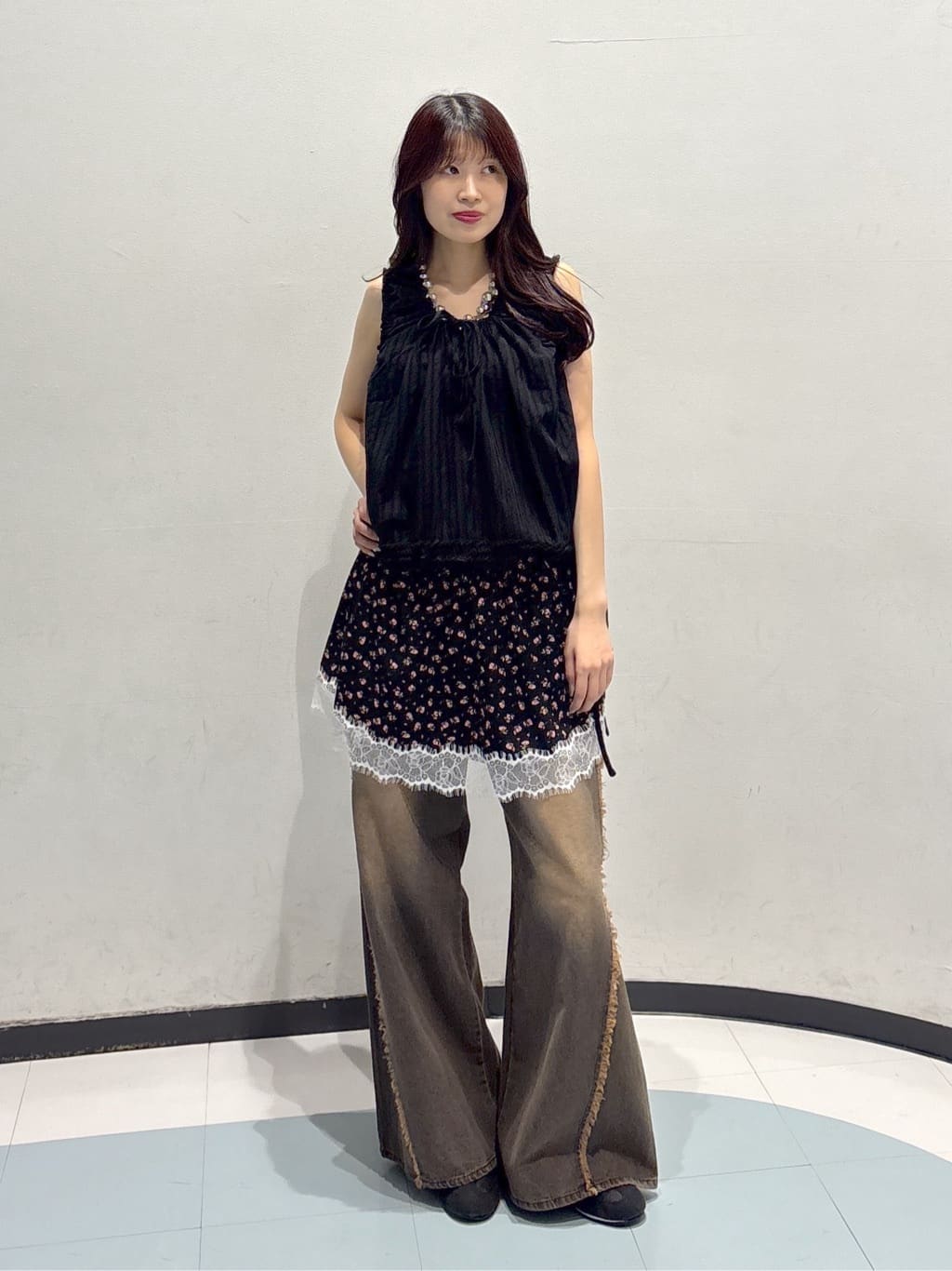 w closet v領Lace 吊帶mini ops - Image 44