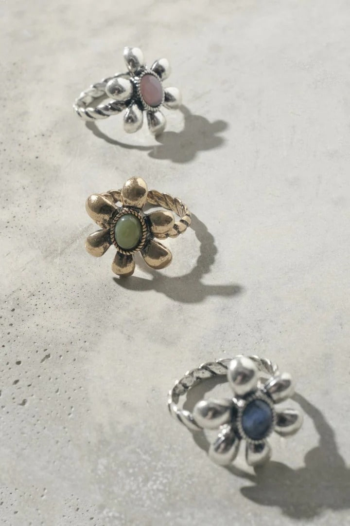 GOLDY Vintage Flower ring