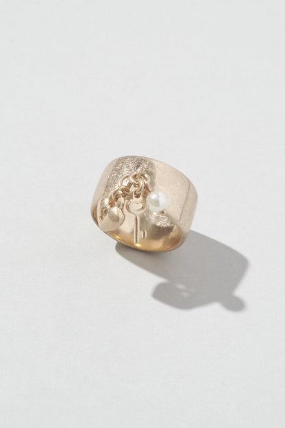 GOLDY Heart Key Charm Ring