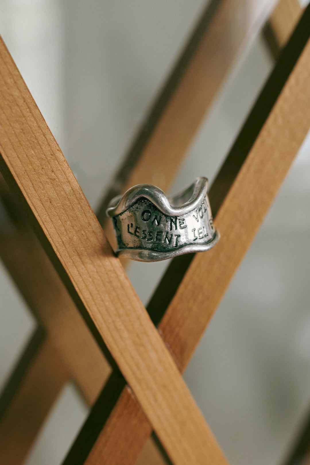 GOLDY lettering wide ring
