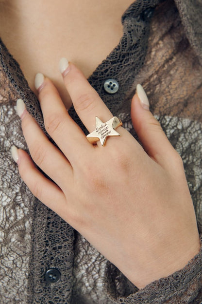 GOLDY Sophia Star ID Plate Ring - Gold_1