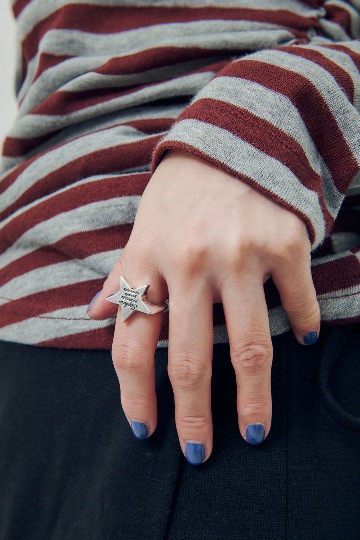 GOLDY Sophia Star ID Plate Ring - Image 10