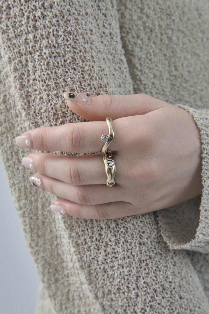 GOLDY vintage heart embed set ring - Image 12