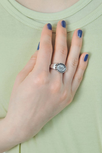 GOLDY antique number motif ring - Image 5