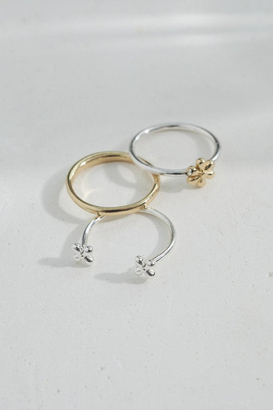 GOLDY 3PCS  プチ フラワー セット ピンキー リング - Image 1