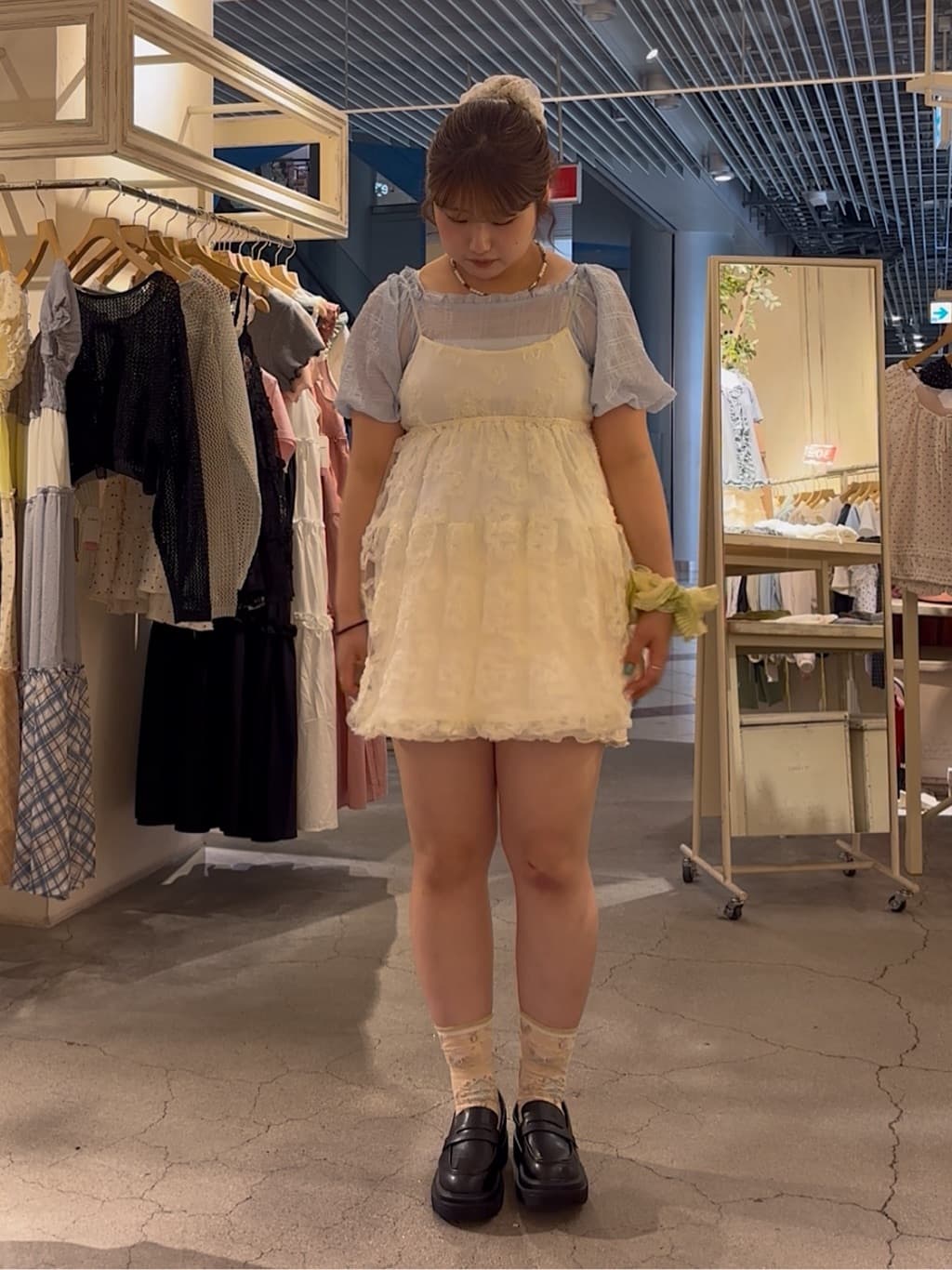 w closet 立體花花吊帶氣球ops - Image 36