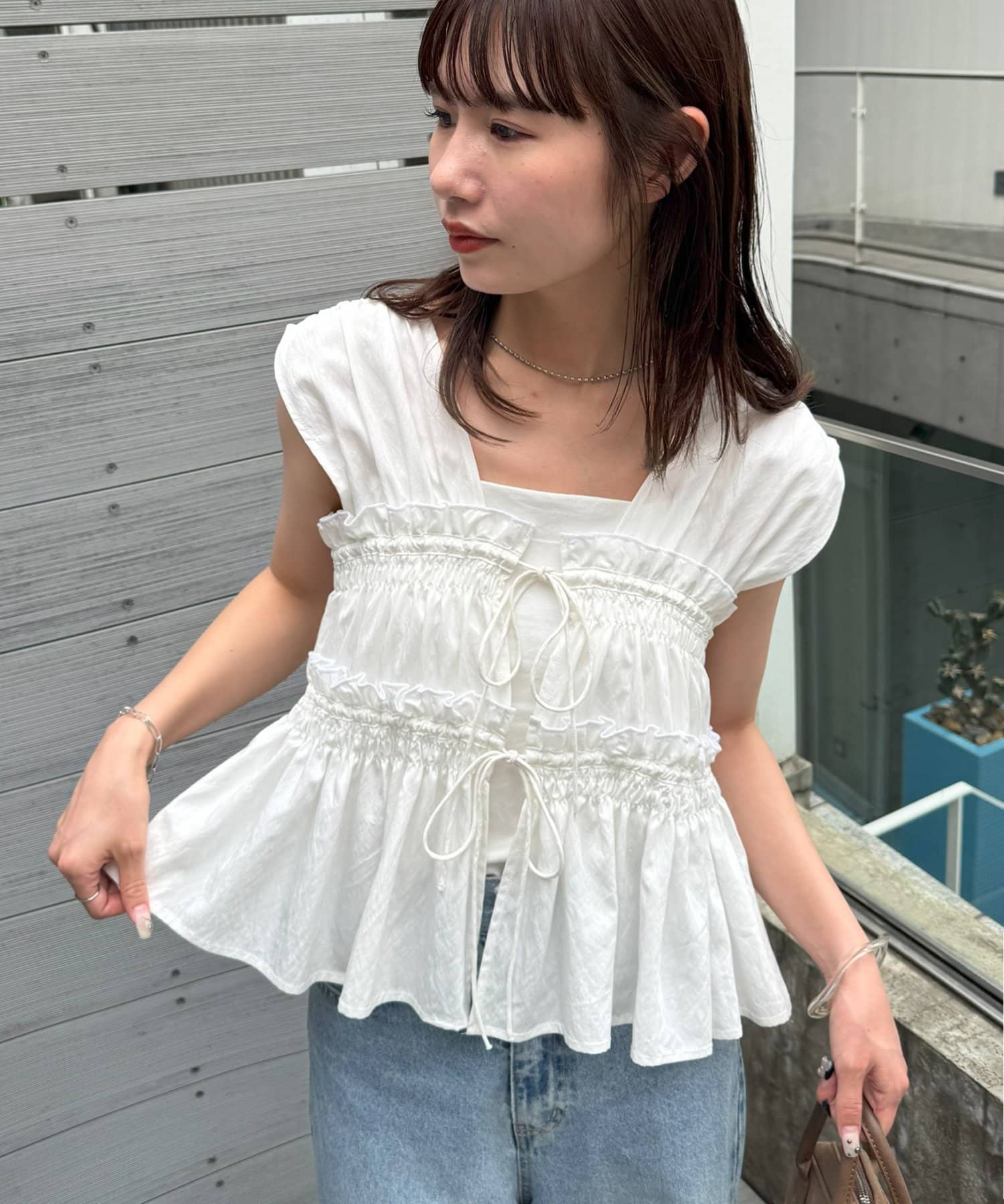 umm. By Discoat 褶褶絲帶 Sleeveless - Image 15