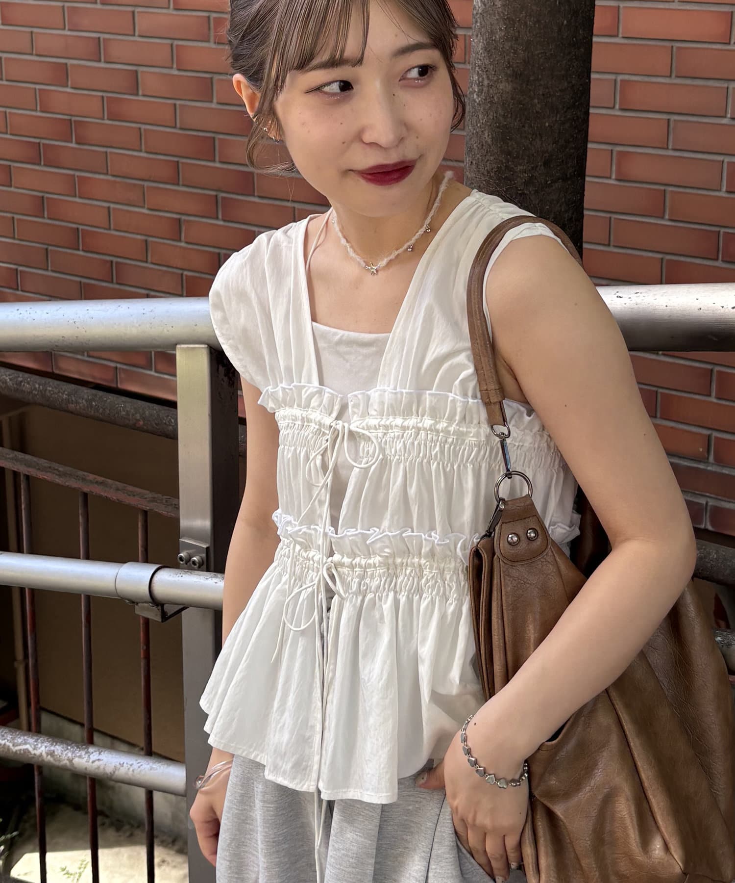 umm. By Discoat 褶褶絲帶 Sleeveless - Image 20