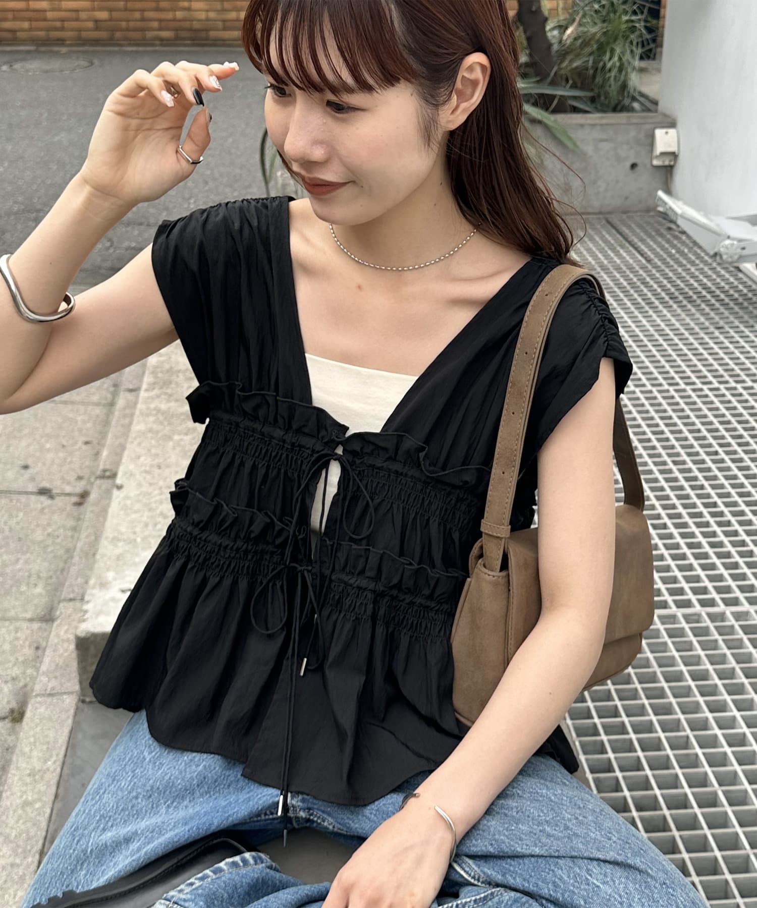 umm. By Discoat 褶褶絲帶 Sleeveless - Image 67