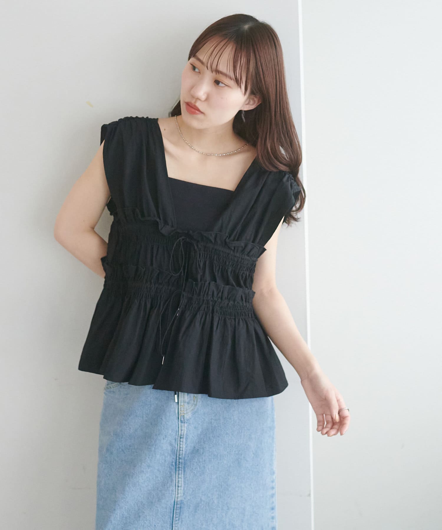 umm. By Discoat 褶褶絲帶 Sleeveless - Image 71