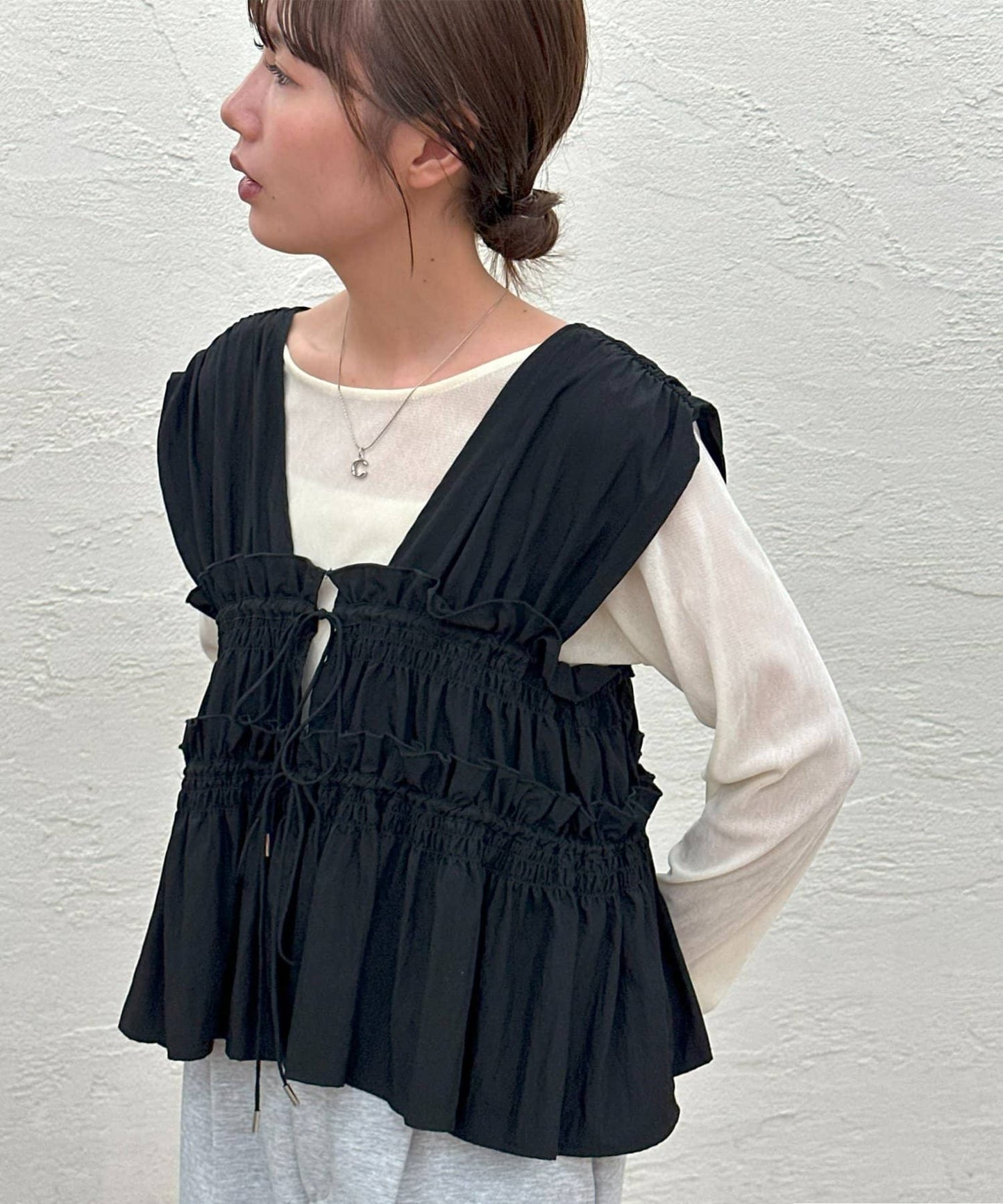 umm. By Discoat 褶褶絲帶 Sleeveless - Image 63