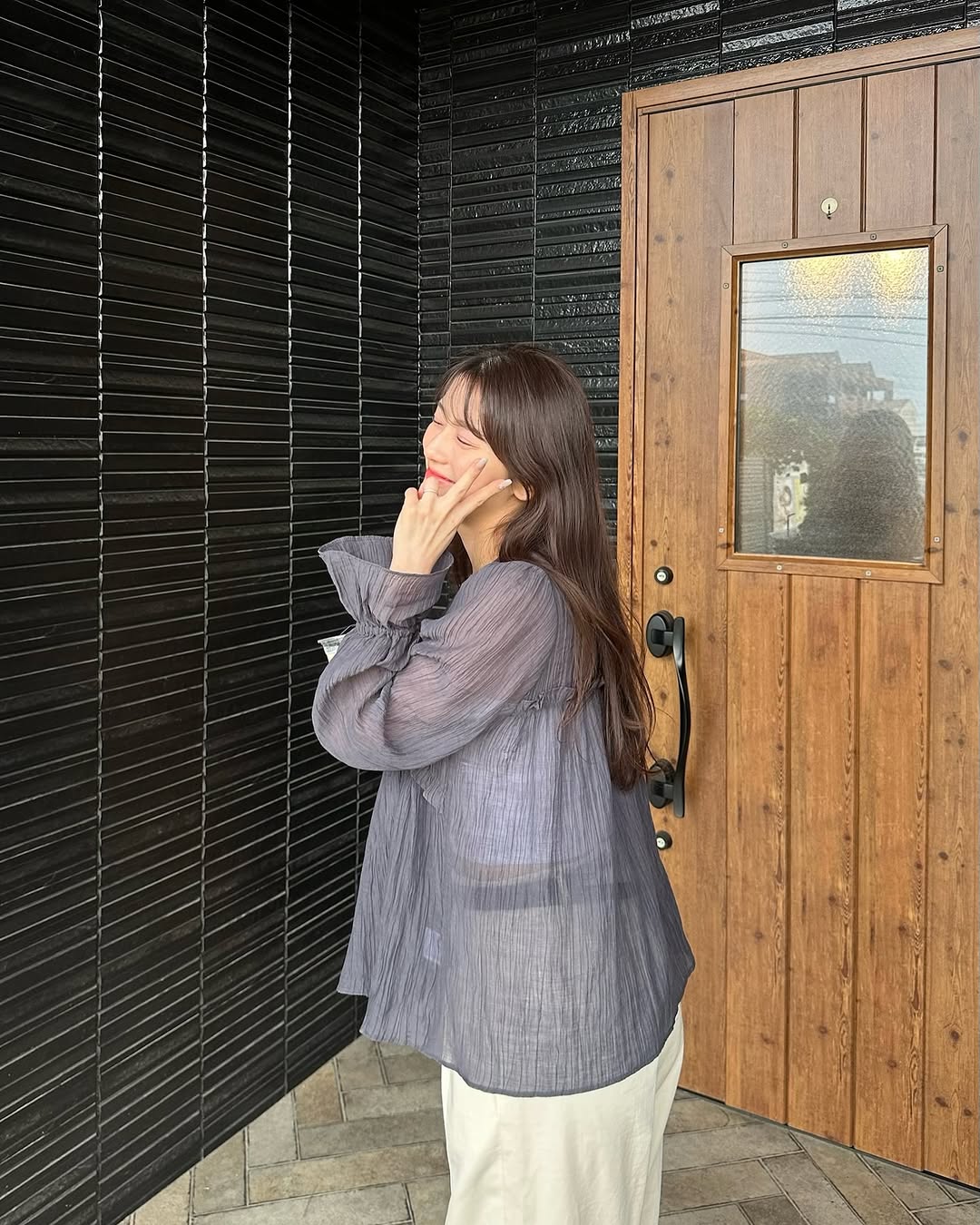 薄紗荷葉邊罩衫