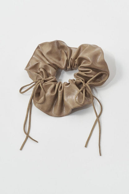 GOLDY Ribbon Hang Leather Touch 大髮圈