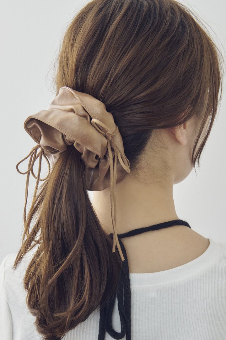 GOLDY Ribbon Hang Leather Touch 大髮圈
