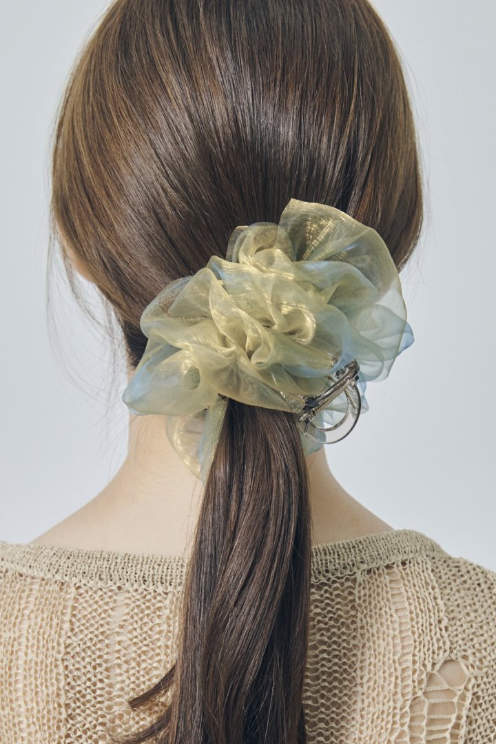 GOLDY Sheer Ruffle Vance Clip - green