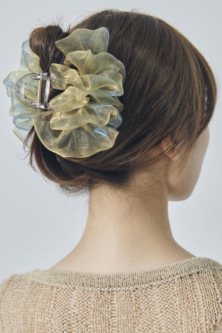 GOLDY Sheer Ruffle Vance Clip - Image 12