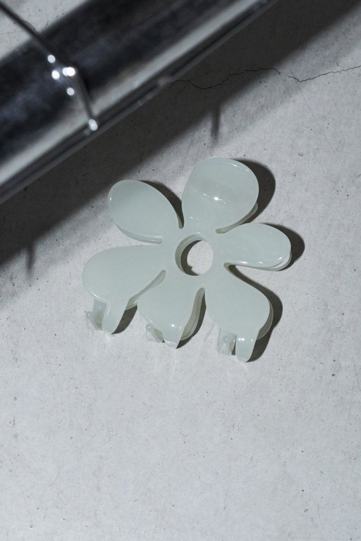 GOLDY Flower Aceti Vance Clip - Image 20