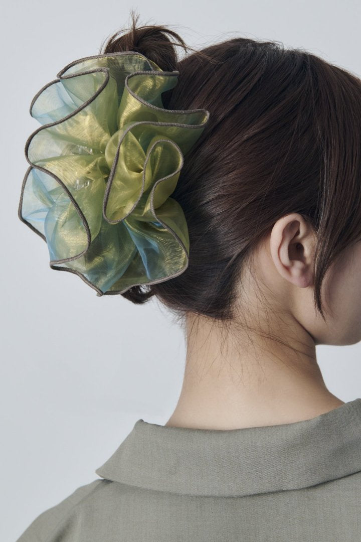 GOLDY Sheer Ruffle 大鯊魚夾 - Image 17