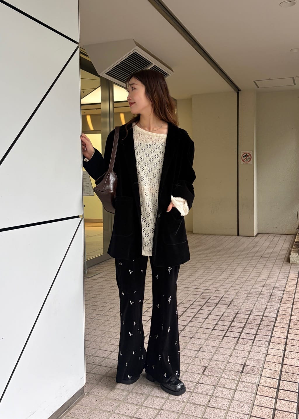 Kastane Lace / Velour flare pants - Image 26