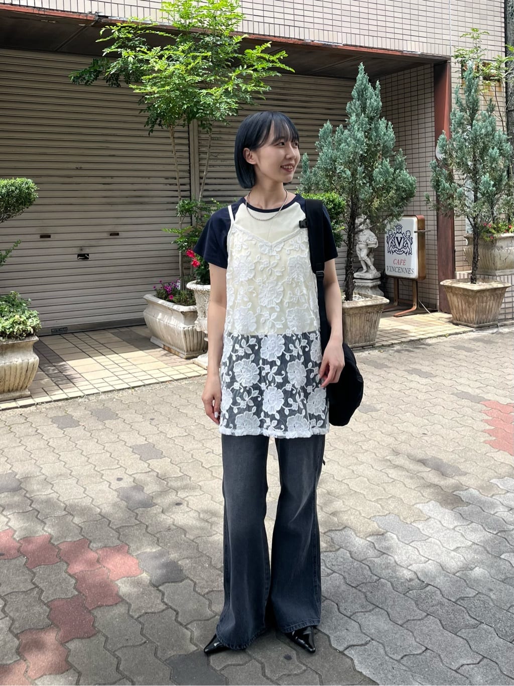Kastane 牛角 Crop Tee - Image 34