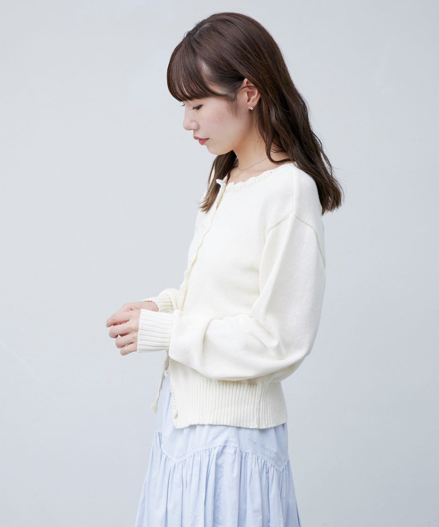 umm. By Discoat 心心紐Cardigan - Image 8