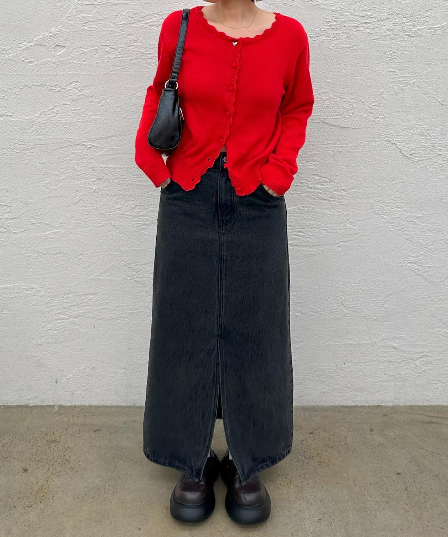 umm. By Discoat 心心紐Cardigan - Image 31