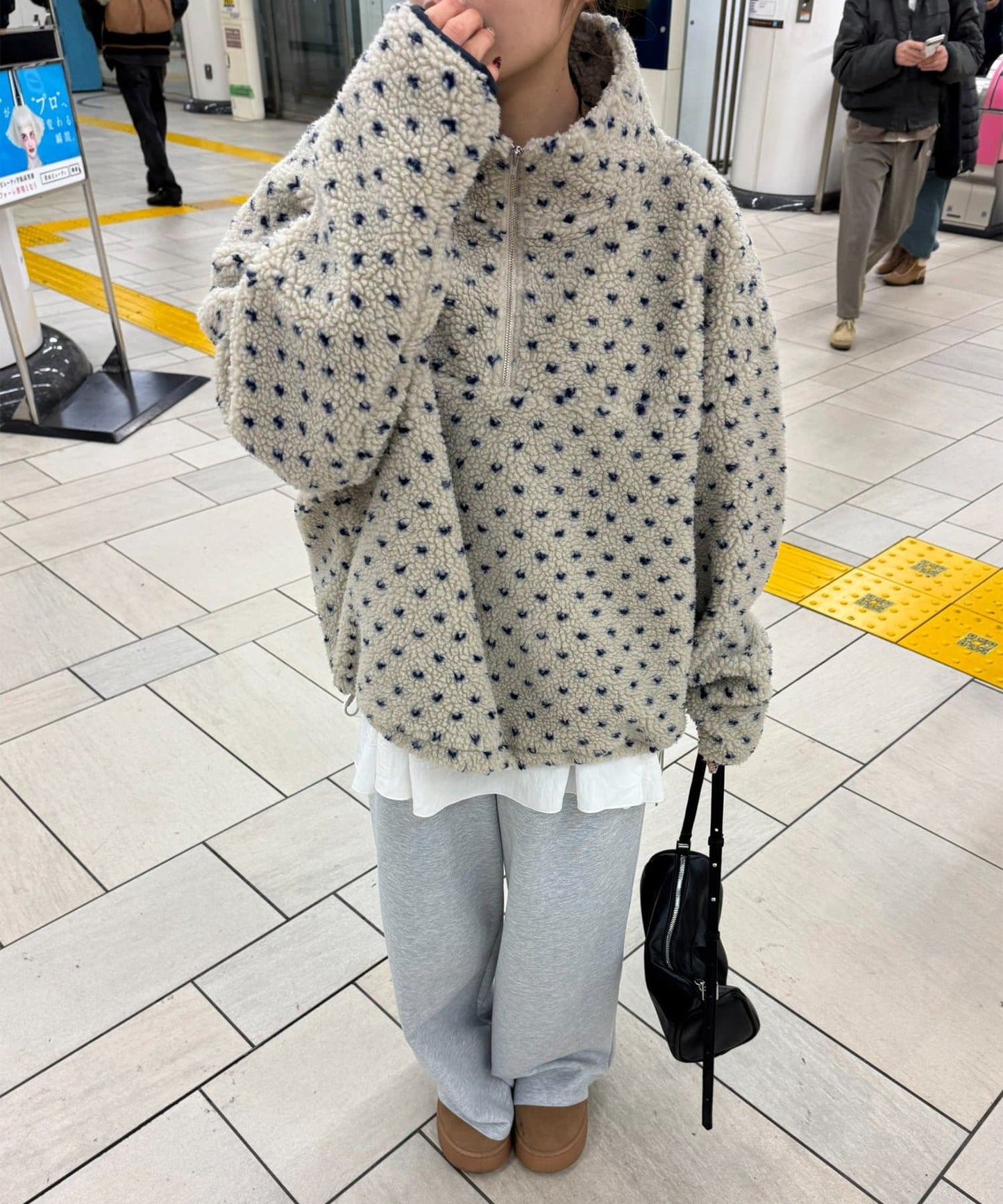 umm. By Discoat 毛毛 half-zip top - Image 7