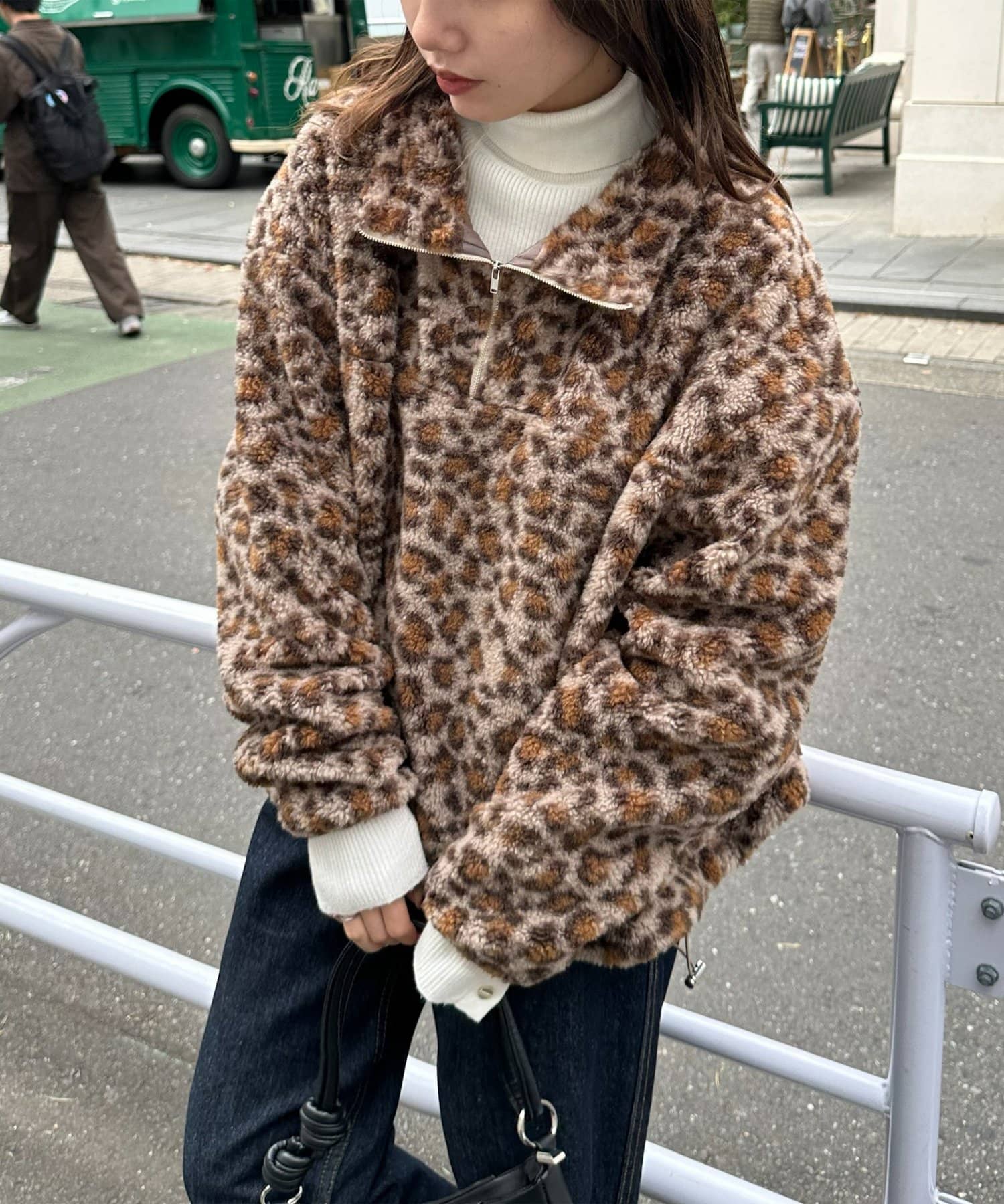 umm. By Discoat 毛毛 half-zip top - Image 43
