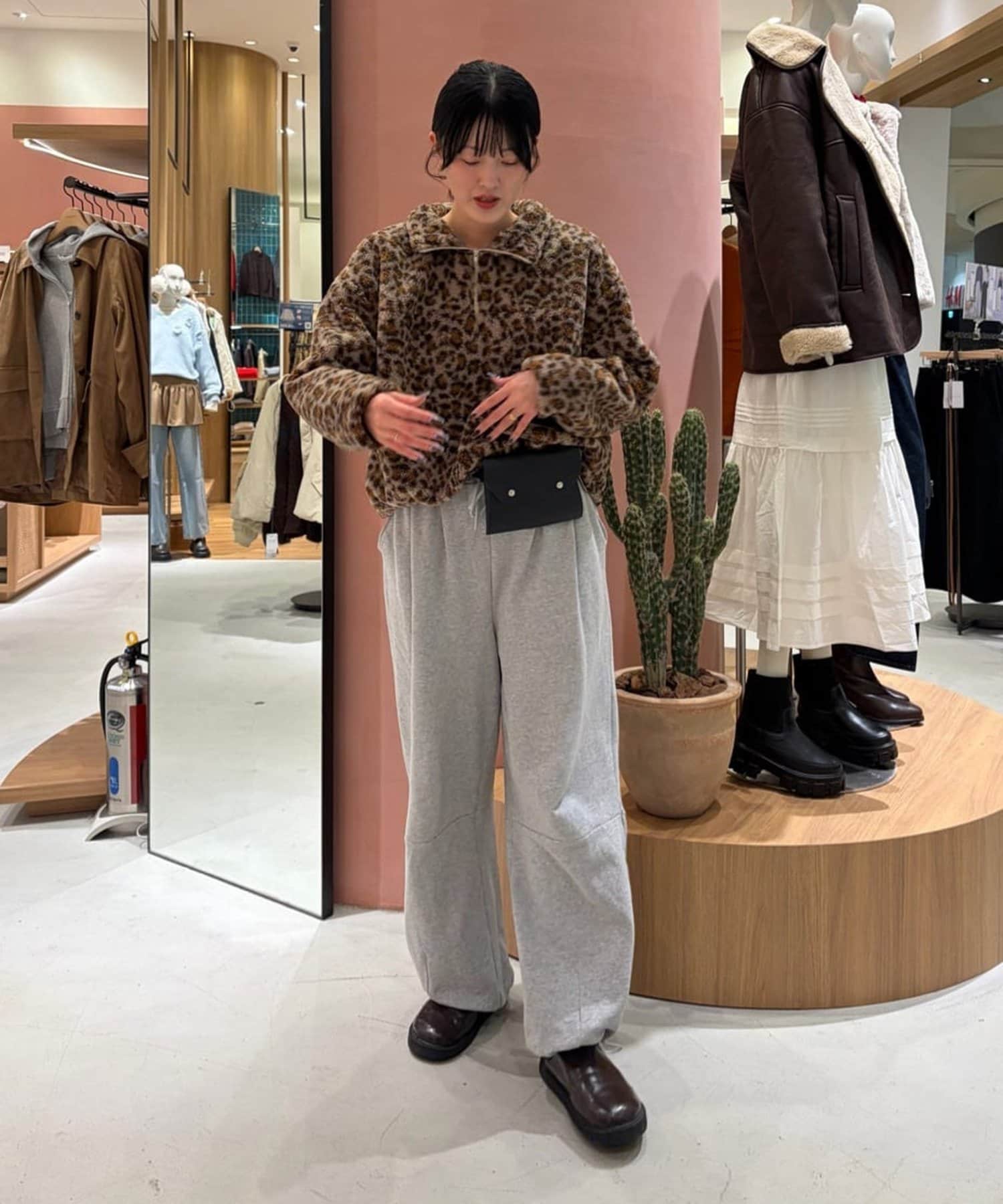 umm. By Discoat 毛毛 half-zip top - Image 45