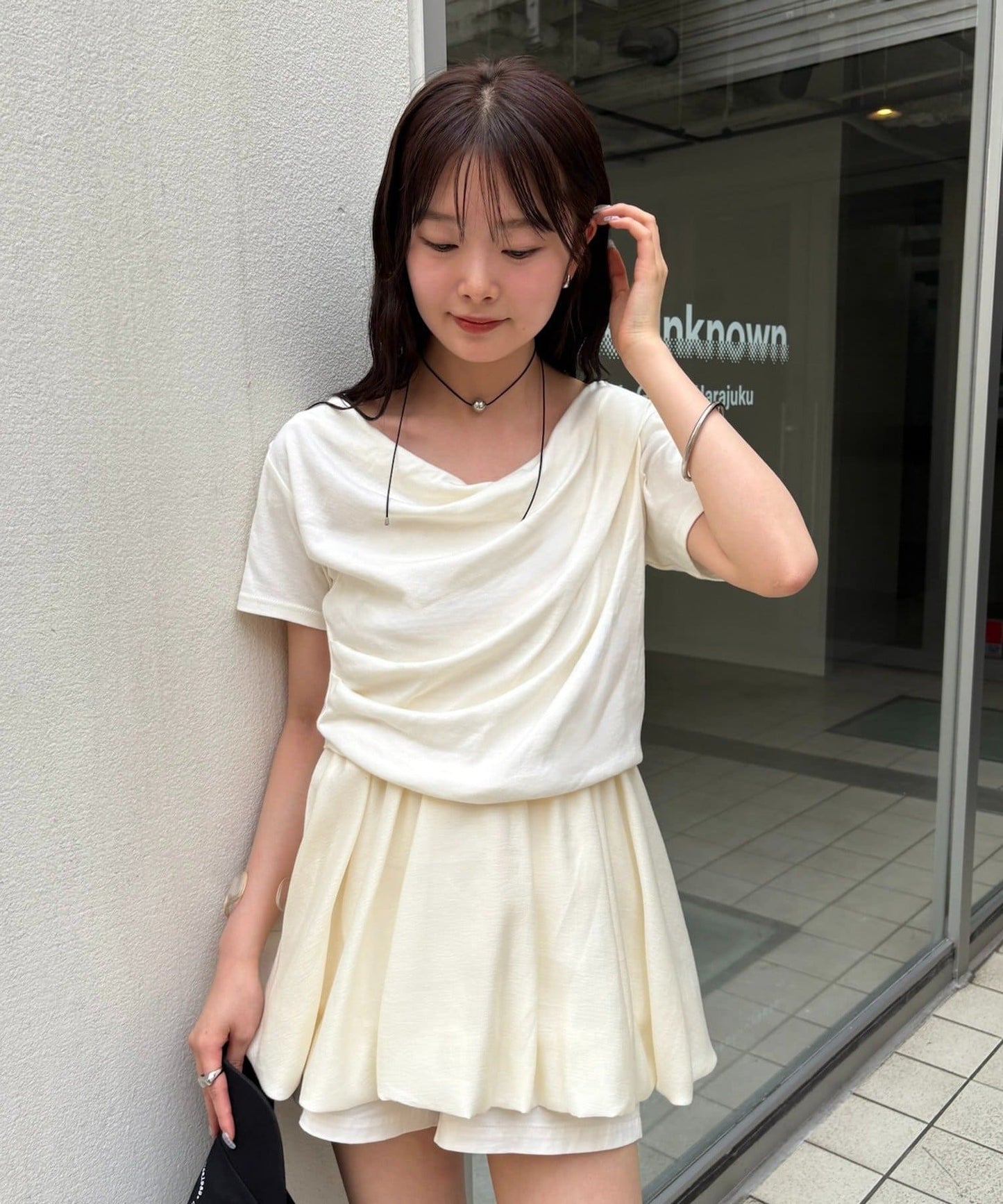 Mystic Off-shoulder T-shirt - Image 10