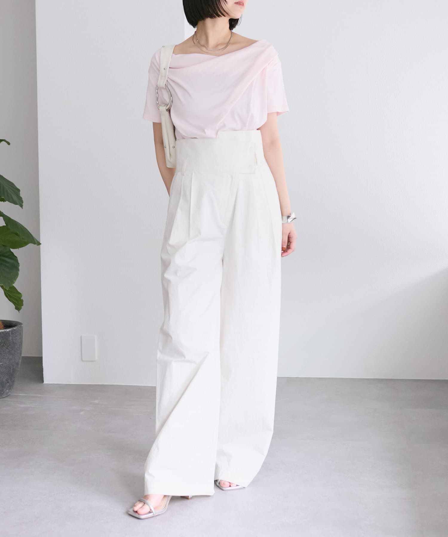 Mystic Off-shoulder T-shirt - Image 31