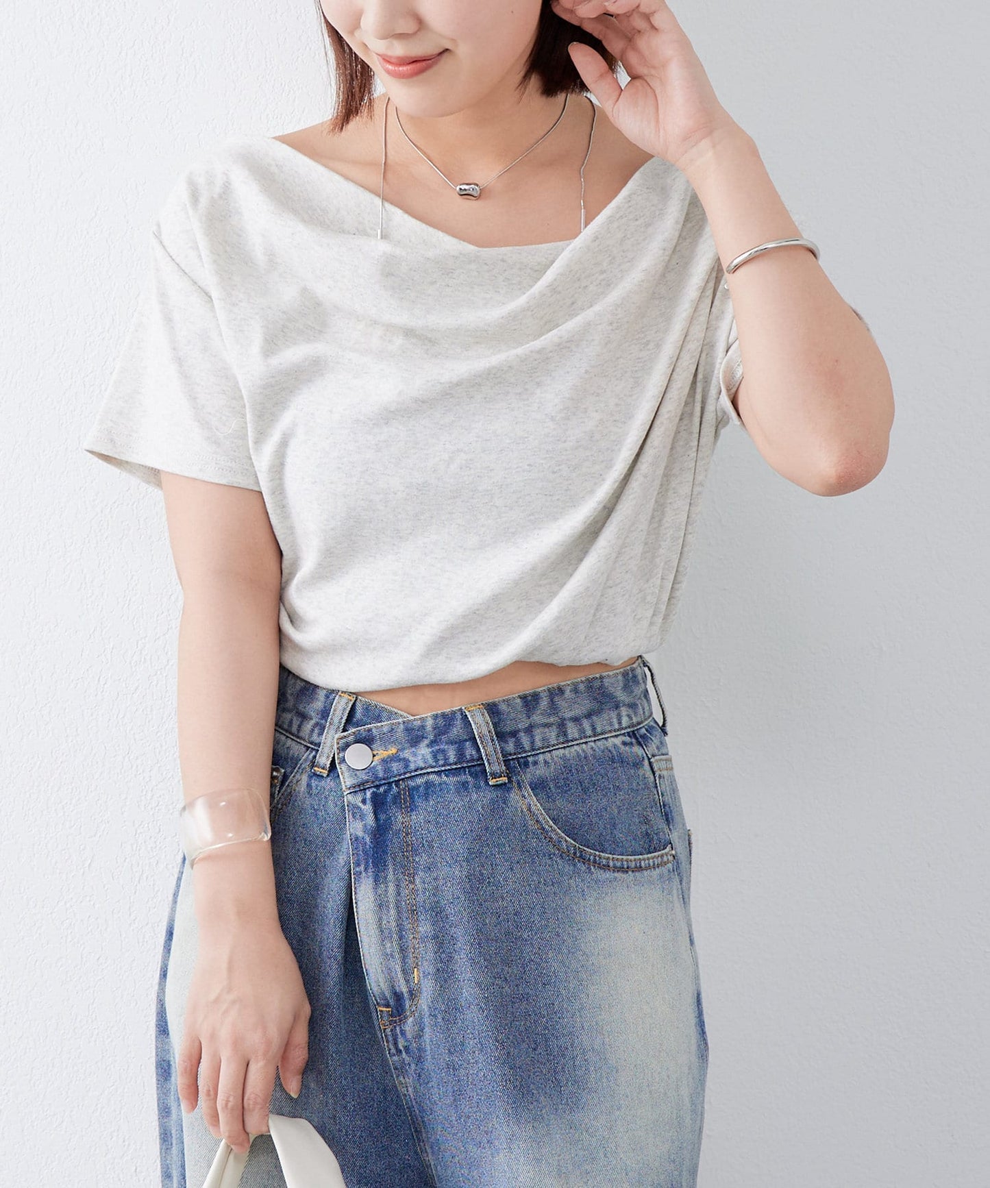 Mystic Off-shoulder T-shirt - Image 47