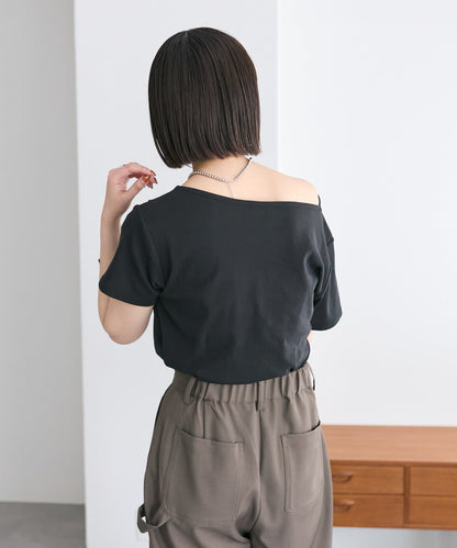 Mystic Off-shoulder T-shirt - Image 60