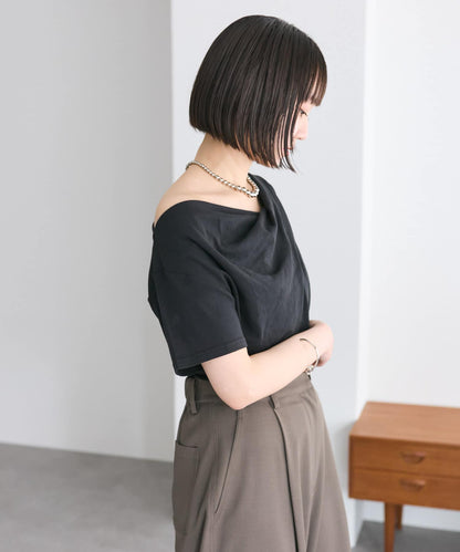 Mystic Off-shoulder T-shirt - Image 61