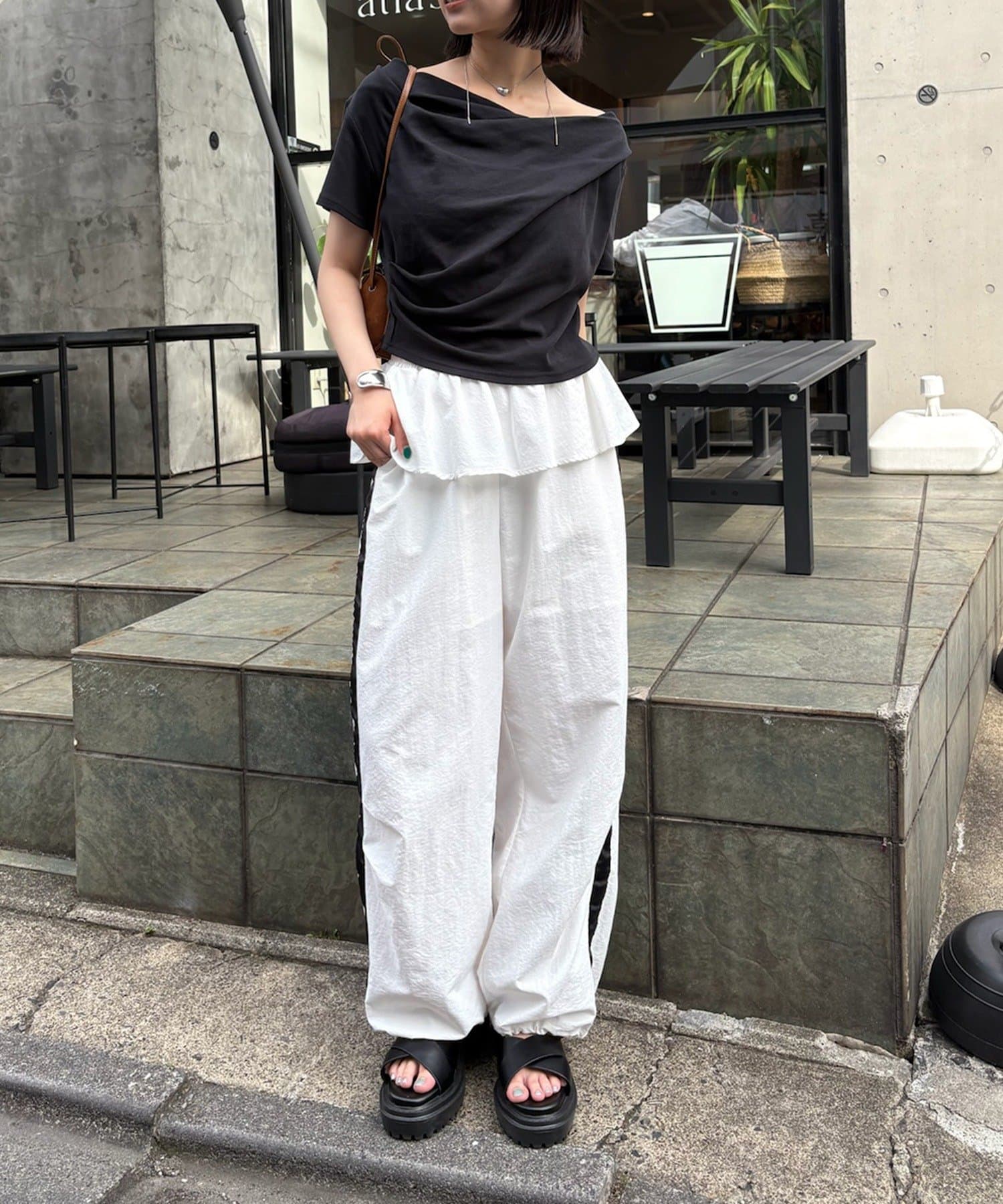 Mystic Off-shoulder T-shirt - Image 53