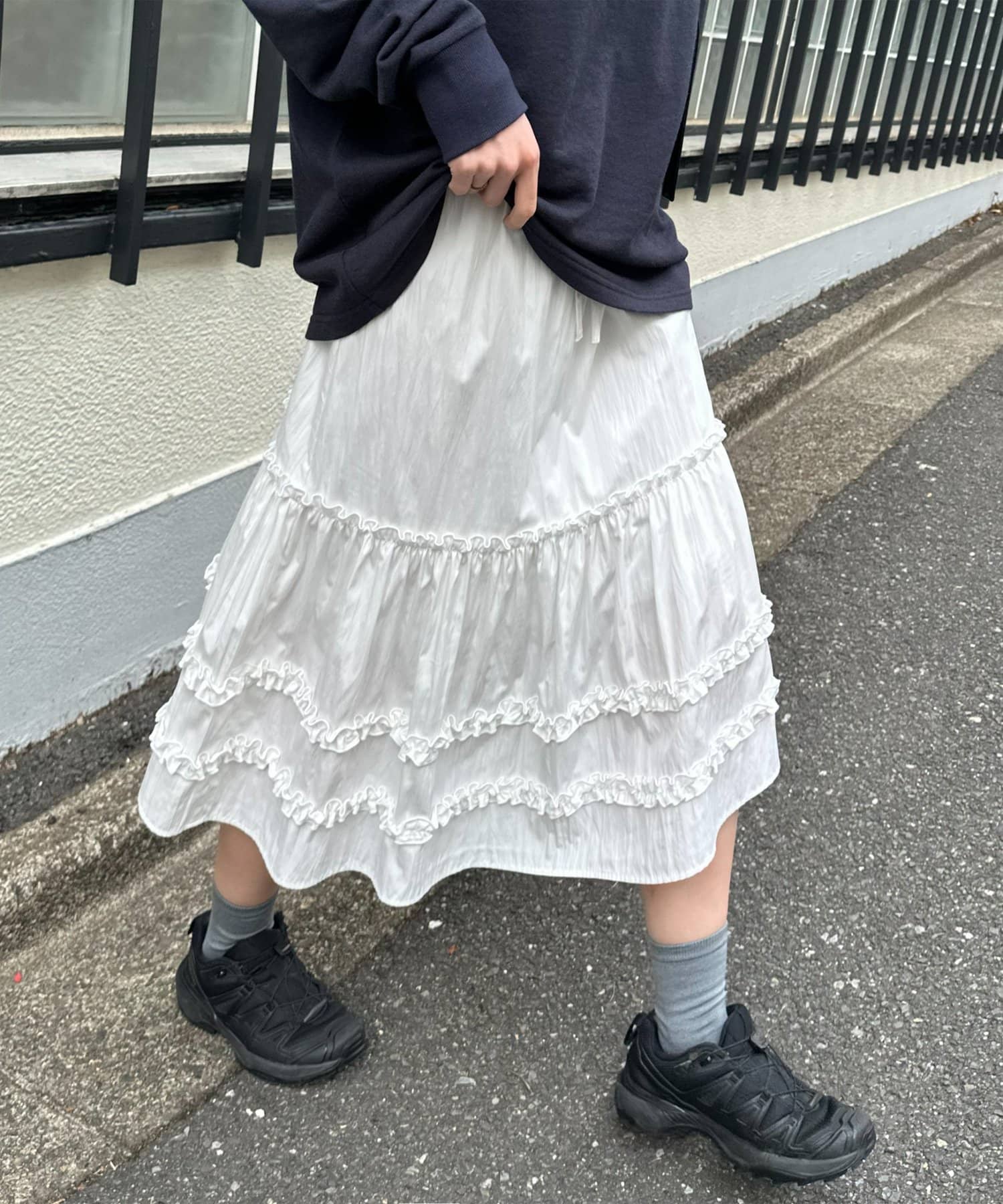 umm. By Discoat Tiered midi skirt - Image 1