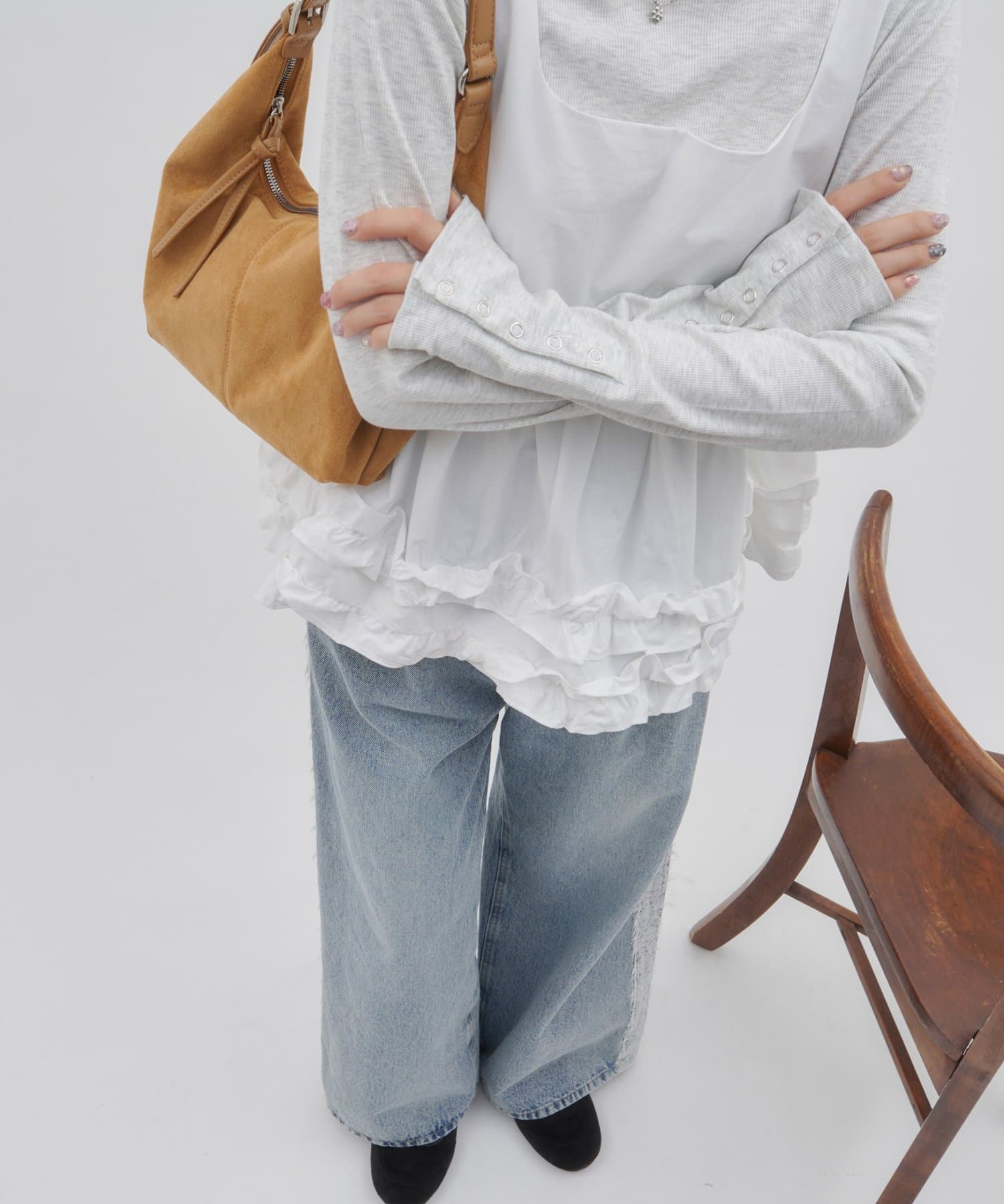 umm. by DISCOAT Frill hem sleeveless blouse - Image 10