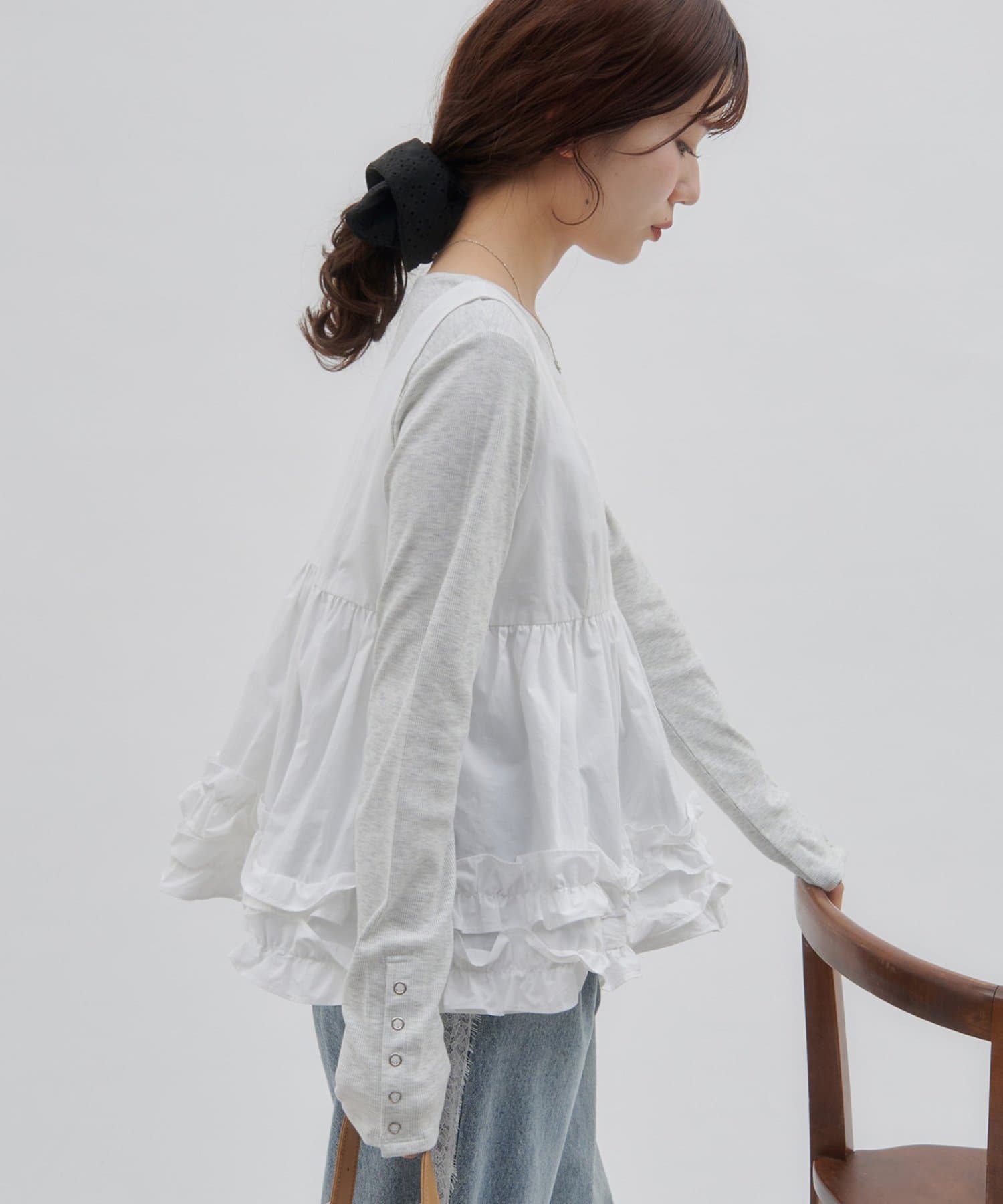 umm. by DISCOAT Frill hem sleeveless blouse - Image 11