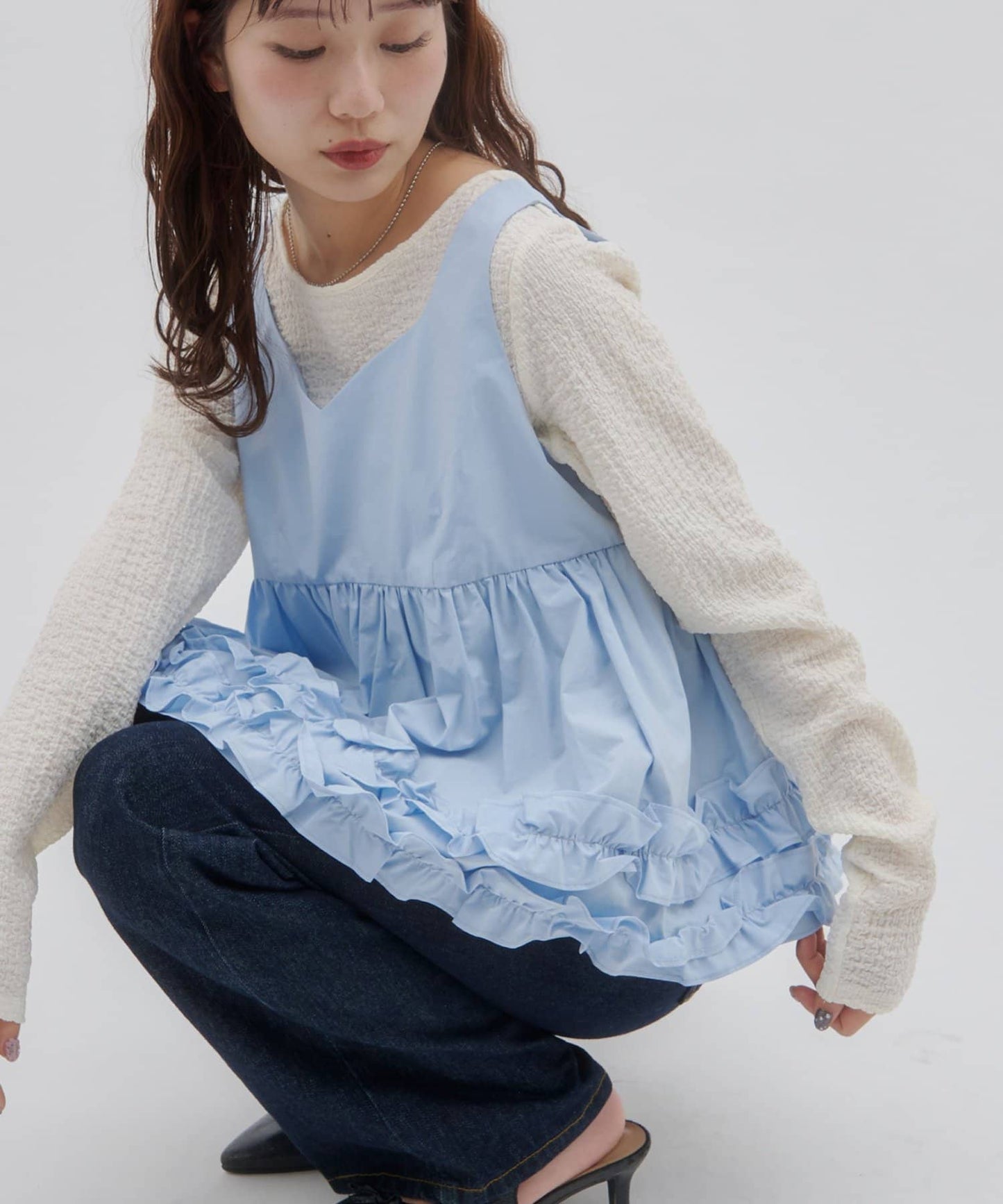 umm. by DISCOAT Frill hem sleeveless blouse - Image 20