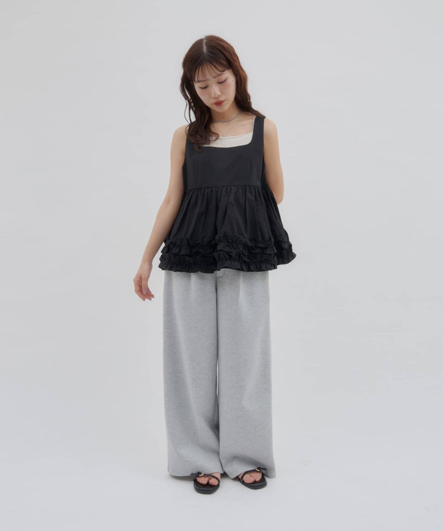 umm. by DISCOAT Frill hem sleeveless blouse - Image 24